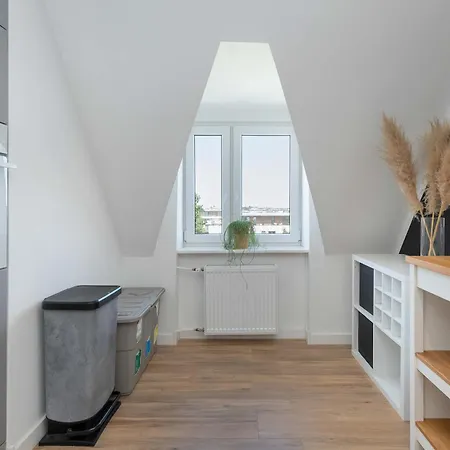 Apartamento Spacious In Close To The Sea By Renters