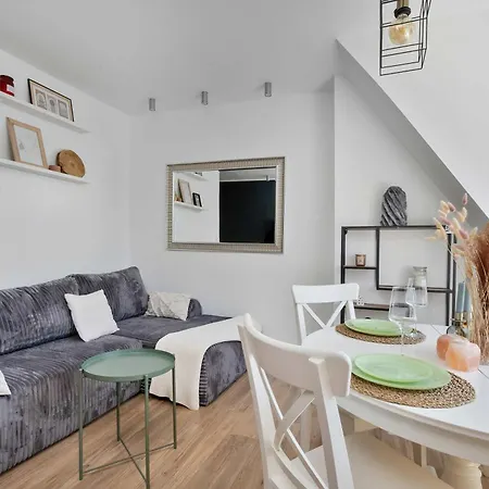 Spacious In Close To The Sea By Renters *
